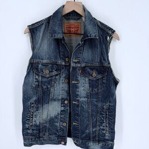 Levi's Denim Trucker Jacket Blue Dark Distressed Wash Vest Cutoff Size MEDIUM M